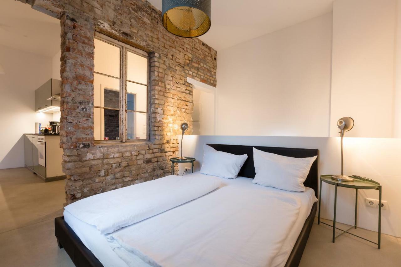 Appartamento Loft In The Middle Of Berlino Esterno foto